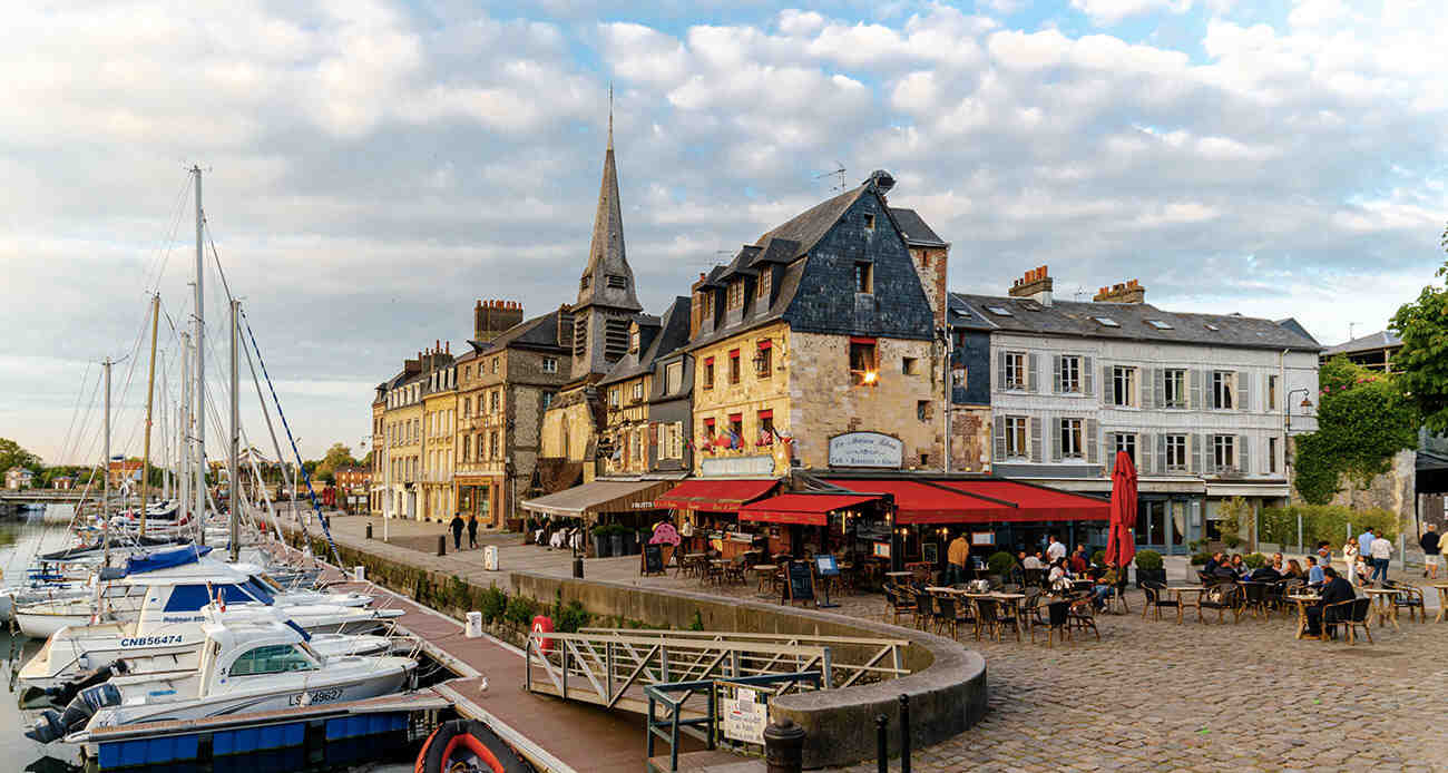 Comment se rendre à Deauville en Train depuis Paris?